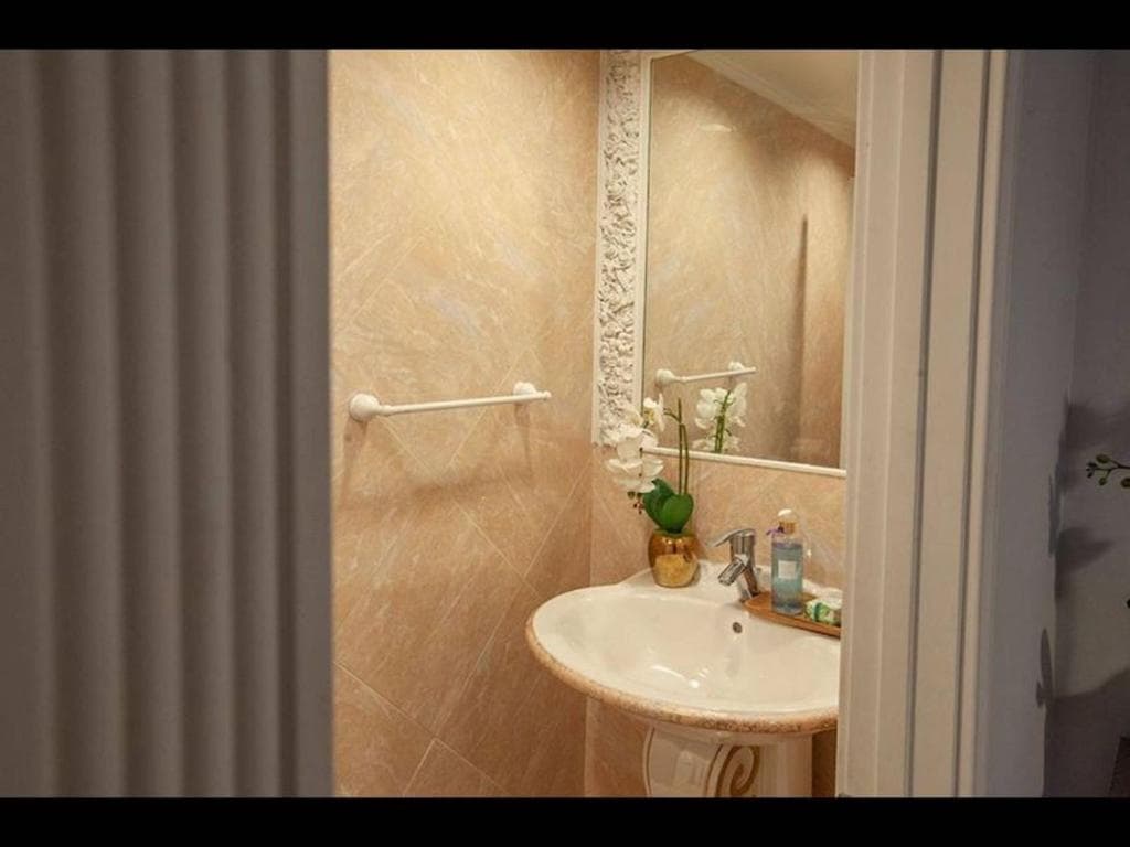 Charming Duplex Home 16