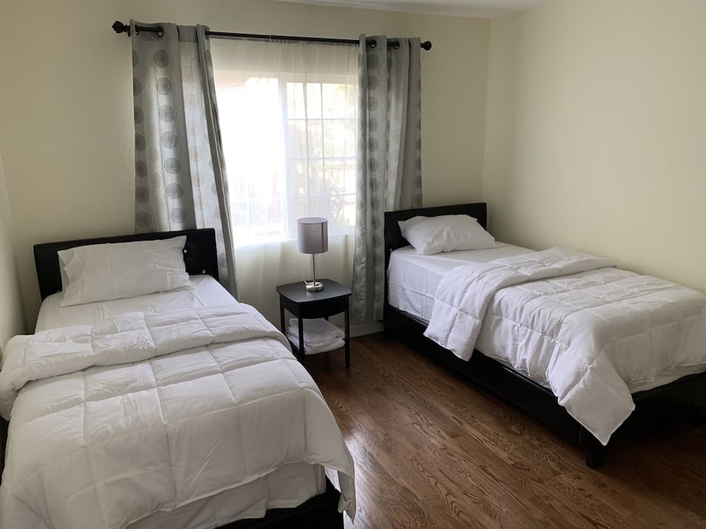 Barton Bungalows Apart-hotel 3