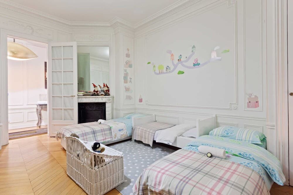 Beautiful Lavish Apartment for 6 in Paris VII by Guestready 18