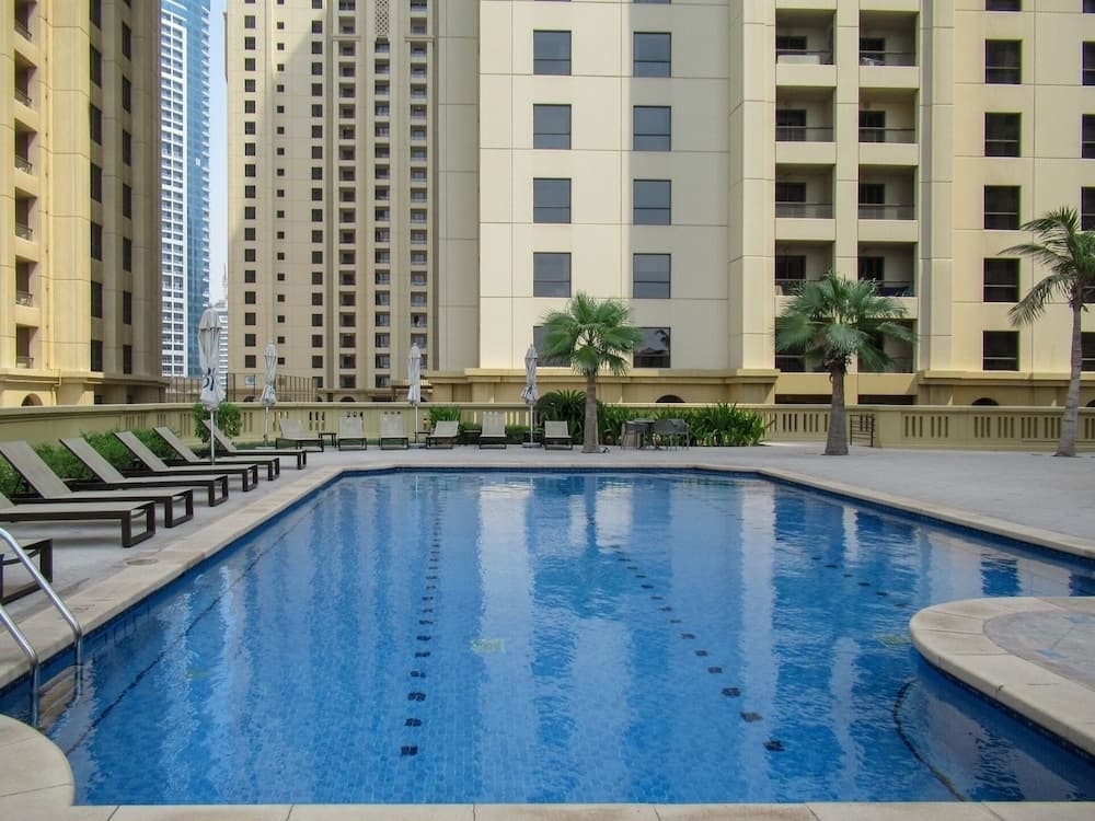 Radiant & Alluring 1BR Apartment W/ Marina Views 9
