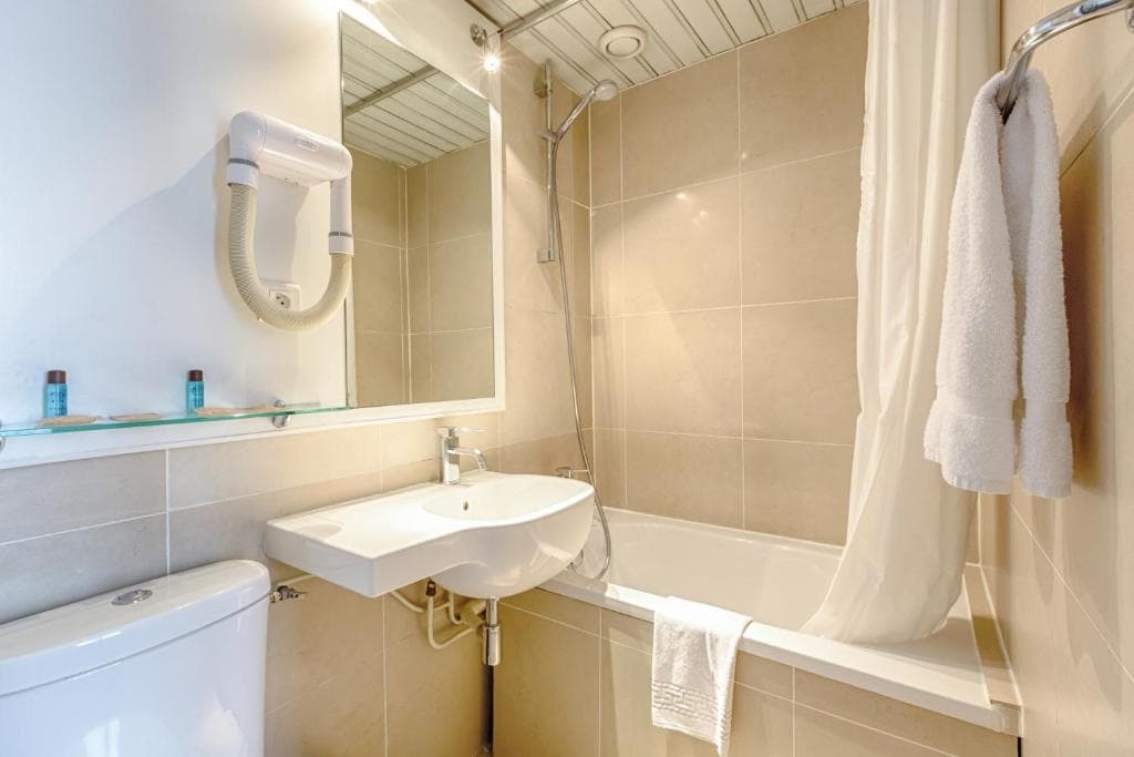 Hôtel Charing Cross 11