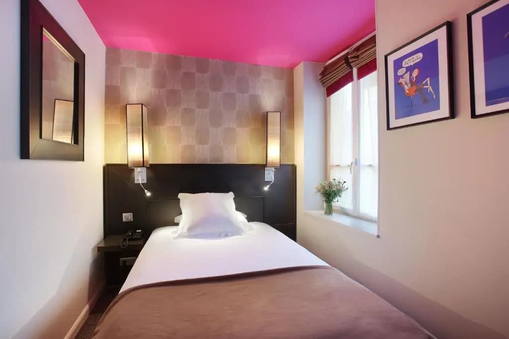 Hotel Aero 12