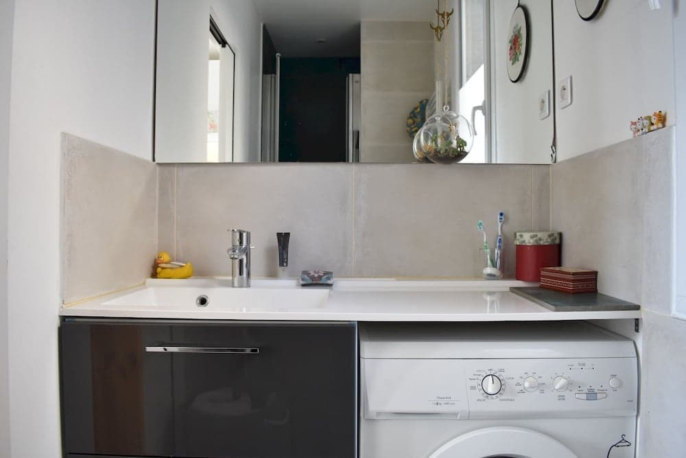 1 Bedroom Apartment Near Paris Gare de Lyon 11