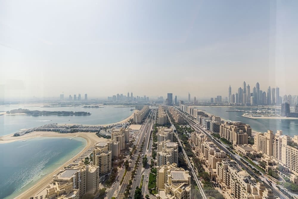 Sea Living High Floor 1 Bed Palm Tower 1