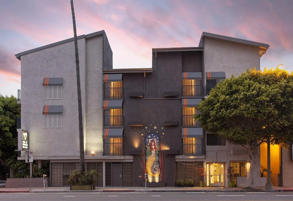The Inn at Venice Beach 11