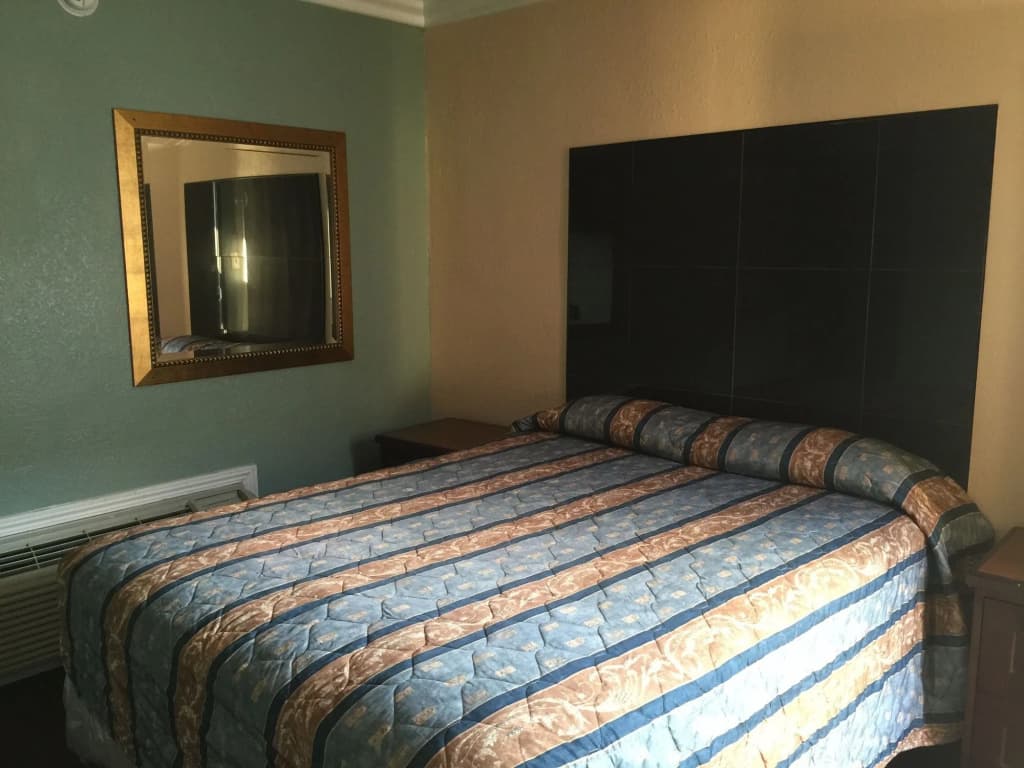 Park Motel 11