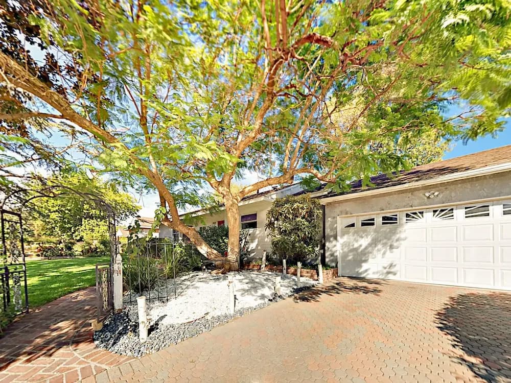 Charming Lake Balboa - 3 Br Home 14