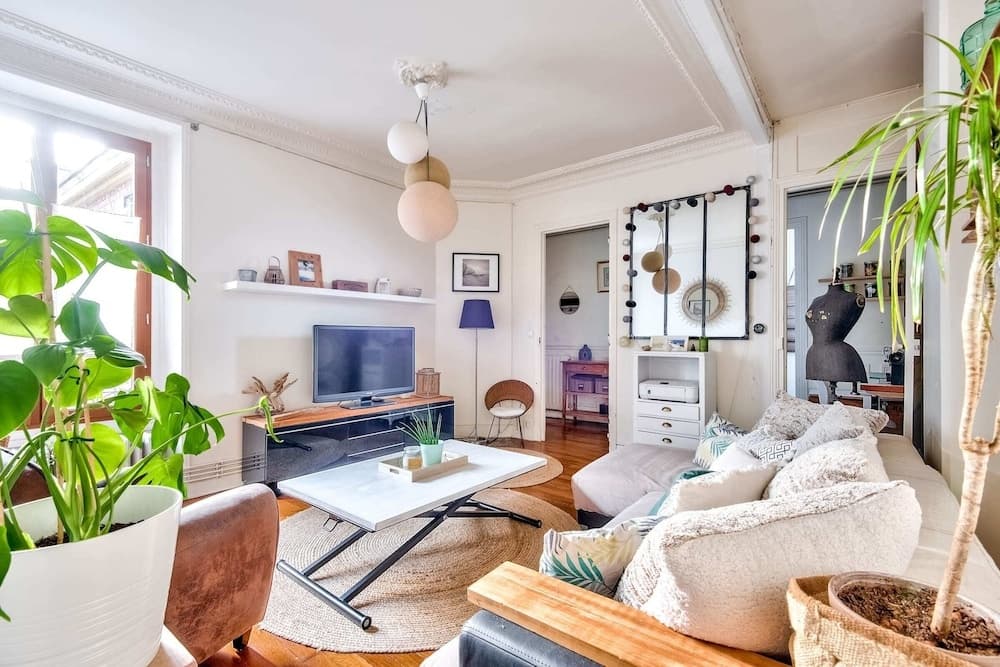 Charming Apartment for 2 in the 12th District 3