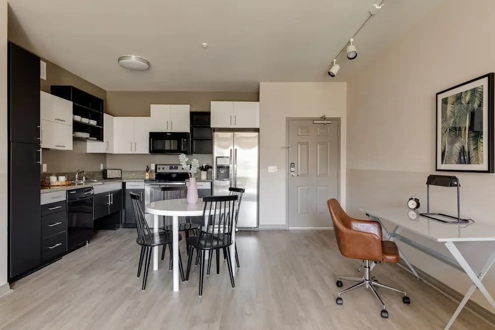 1-bdrm Getaway in Marina Del Rey 10