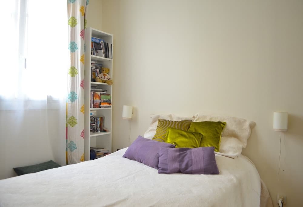 Bright Montmartre 1 Bedroom Flat 7