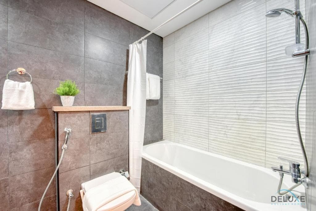 Splendid 2BR in Victoria Residency Al Furjan by Deluxe Holiday Homes 3