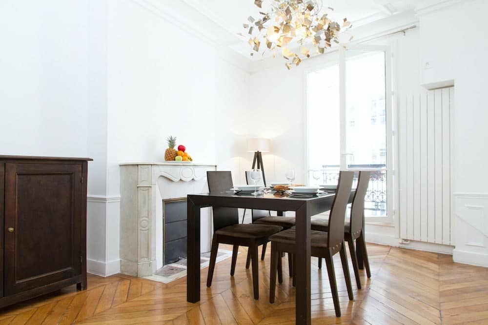 Louvre - Tuileries Gardens Apartment 13