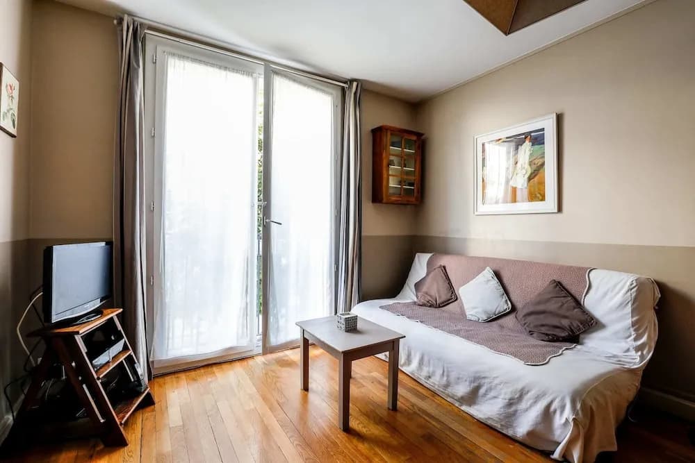 2 bedroom family apartment for 4 people by GuestReady 4