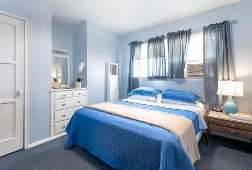 Wilshire Motel 1