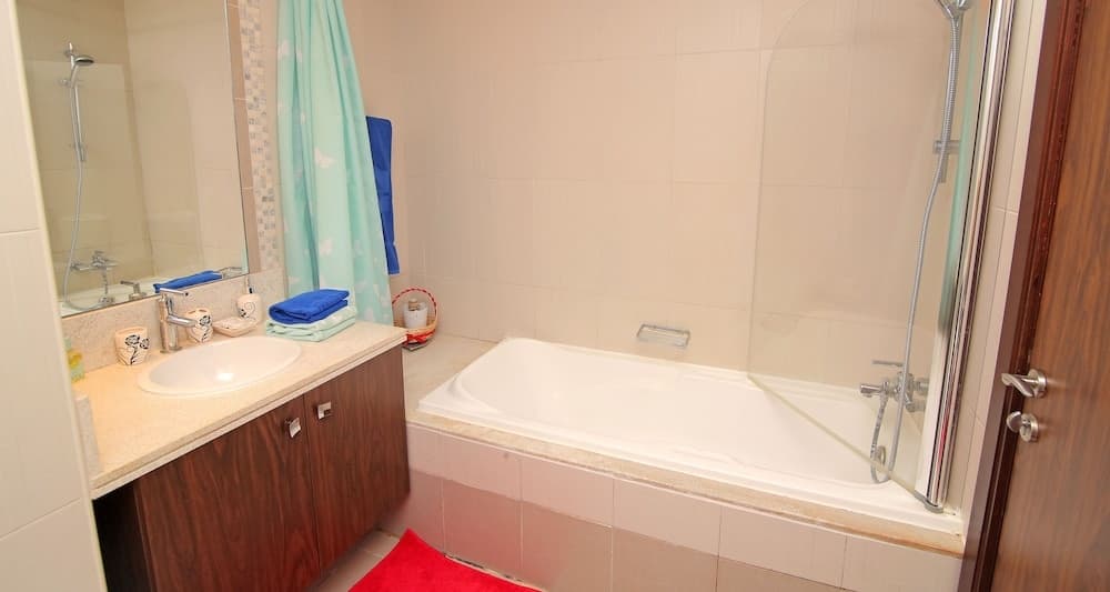 Executive Bay by New Arabian Holiday Homes 11