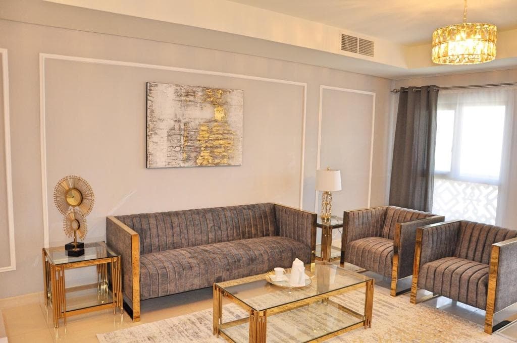 Spacious 4 bd and 2 bd apartments with amazing Sea view 5