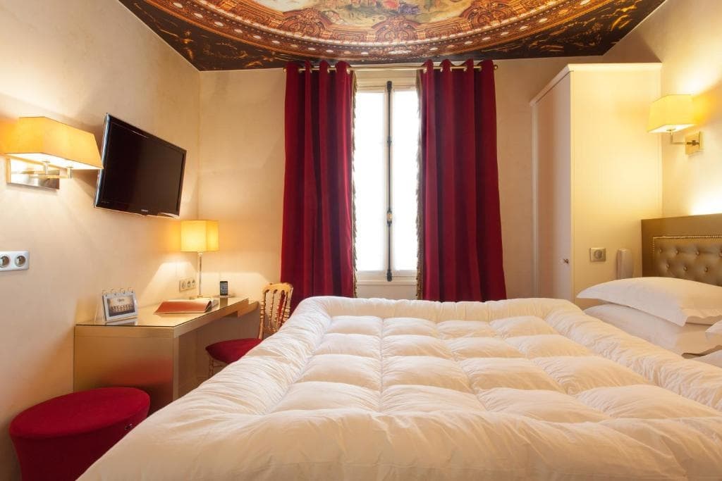 Le Petit Madeleine Hôtel 2