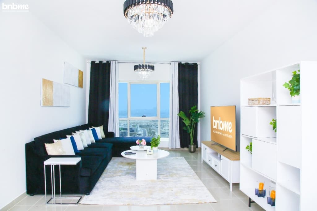 bnbmehomes | Luxury Living in JLT | Nr/ JBR beach-1409 Apartments 4