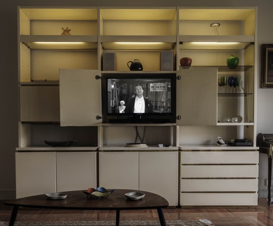 Charming Parisian Apartment Near The Eiffel Tower Apartments 3