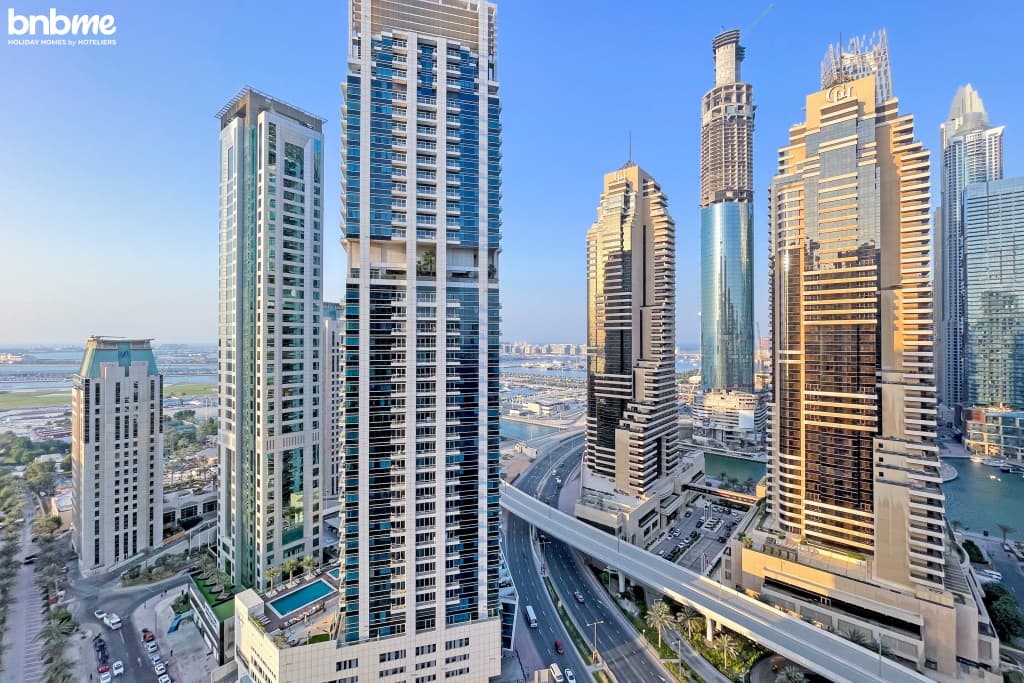 Luxury Penthouse with Marina and Sea Views|bnbme-2301 Apartments 3