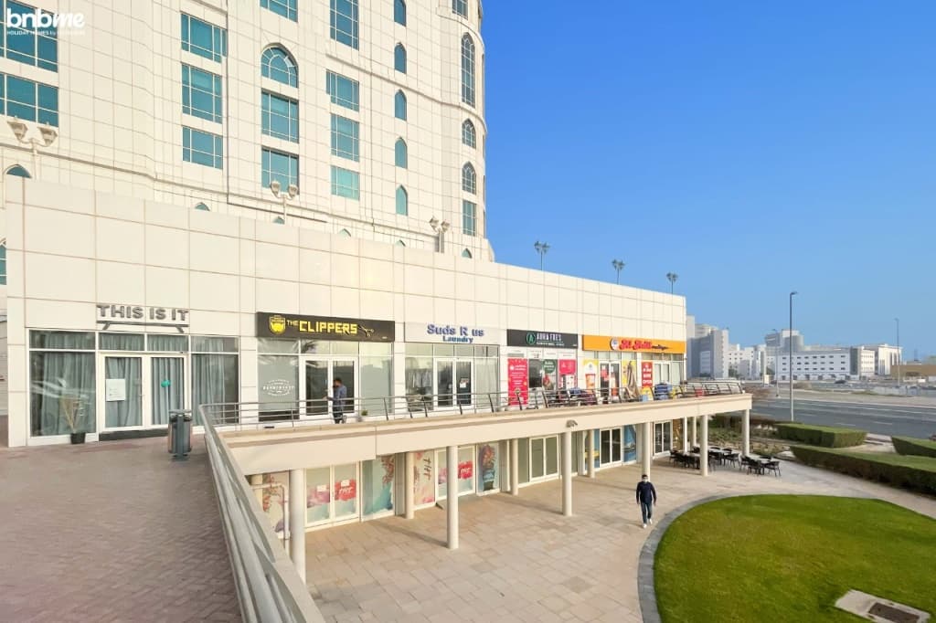 bnbmehomes | Luxury Living in JLT | Nr/ JBR beach-1409 Apartments 20