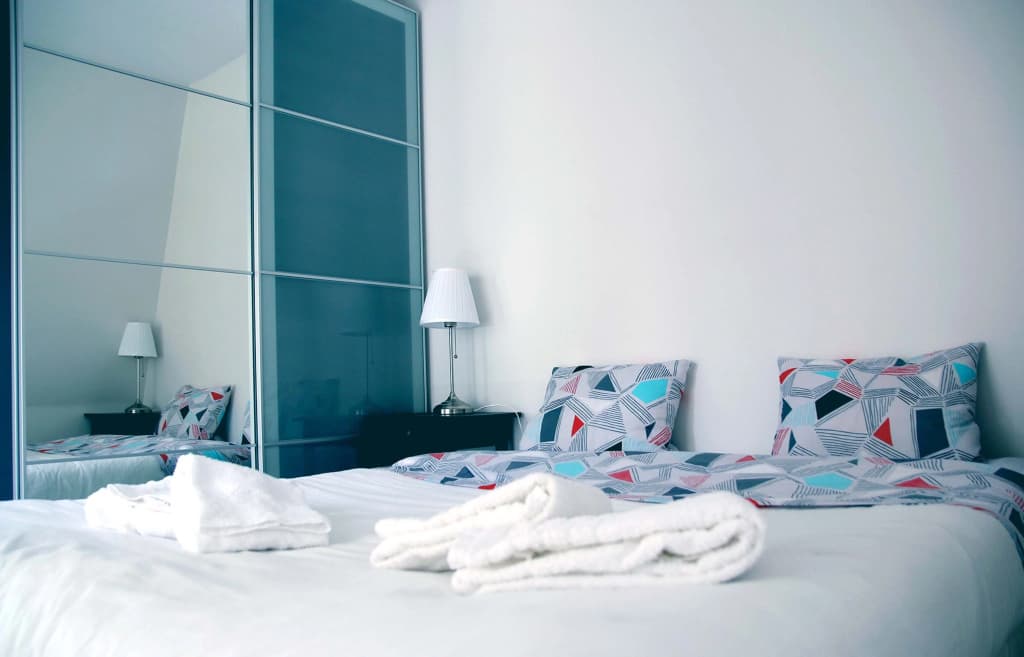 Rue de Ponthieu Central Furnished Apartment 2