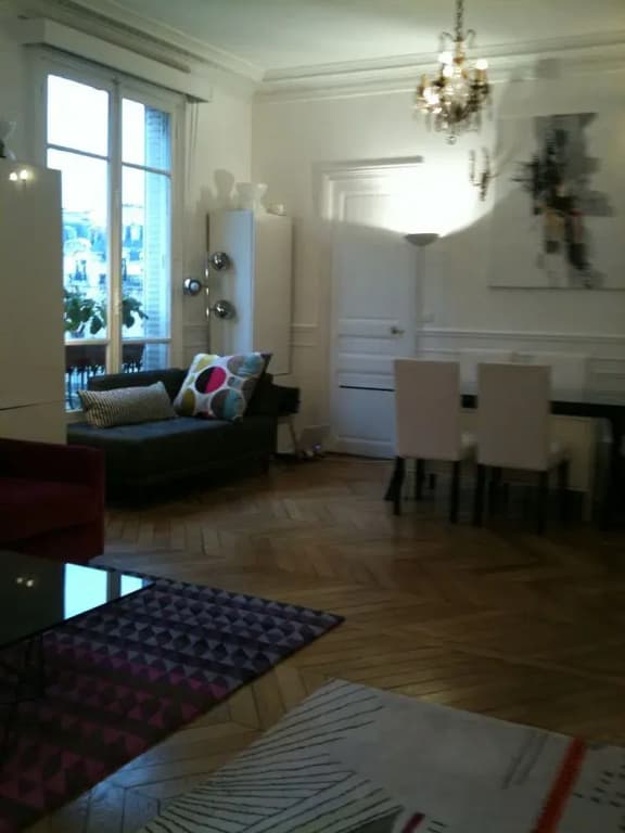 Eiffel Tower Bed  Breakfast Paris 16 6