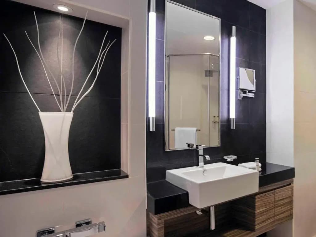 Pullman Dubai Jumeirah Lakes Towers - Hotel & Residence 5