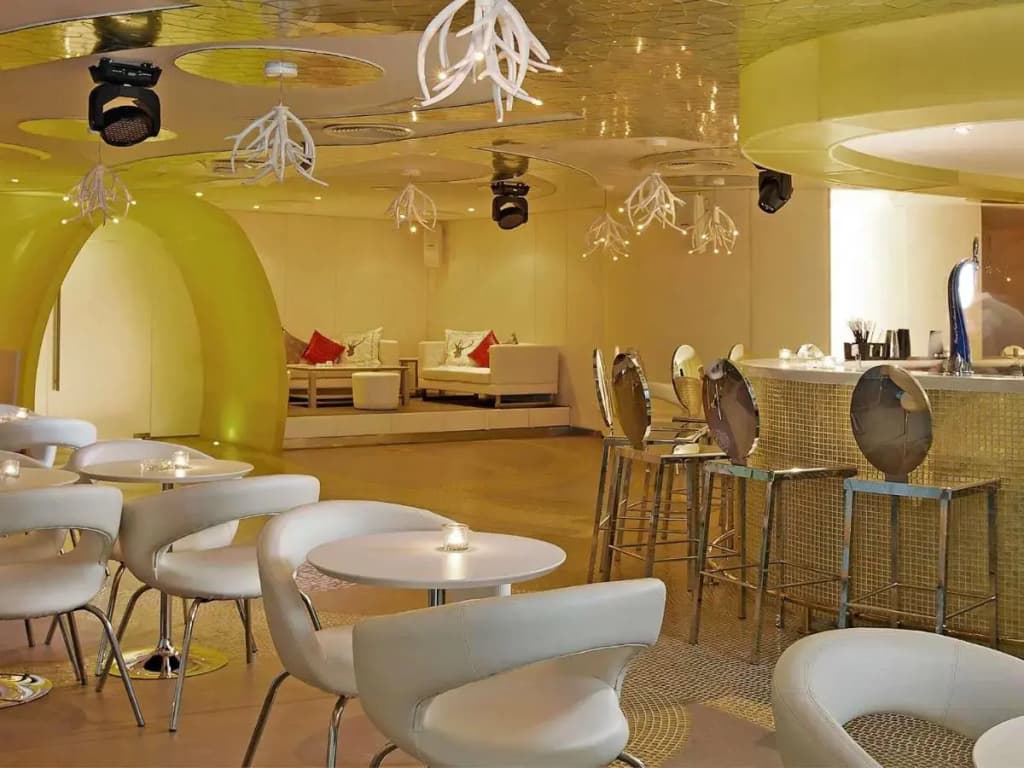 Pullman Dubai Jumeirah Lakes Towers - Hotel & Residence 19