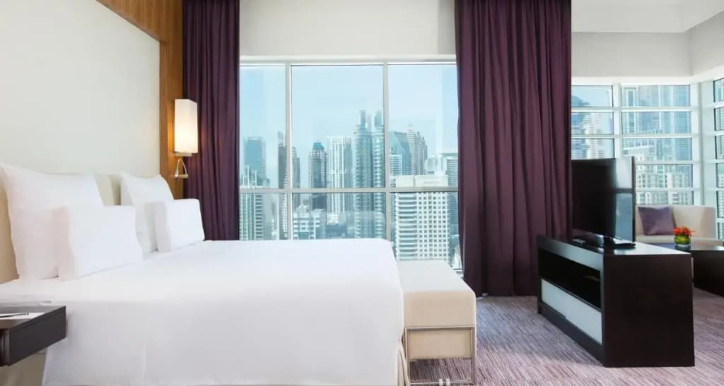 Pullman Dubai Jumeirah Lakes Towers - Hotel & Residence 2