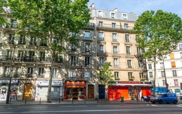 Modern Apartment nr Sacré Coeur for 6p