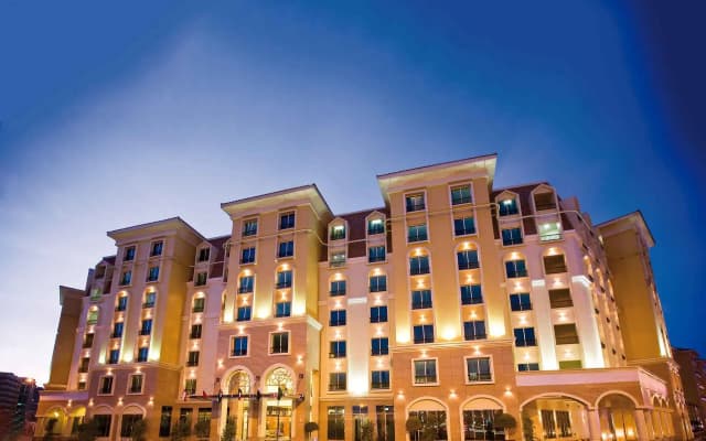 Avani Deira Dubai Hotel
