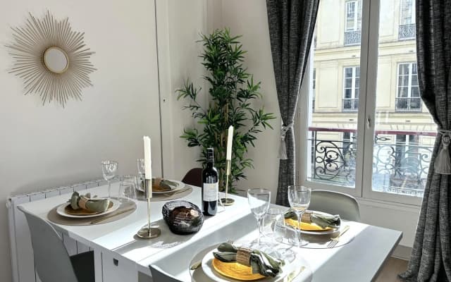 5494B  - Appartement familial - Batignolles
