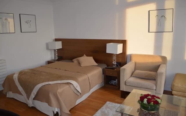 Up To 6 Fantastic View Paris Apartments