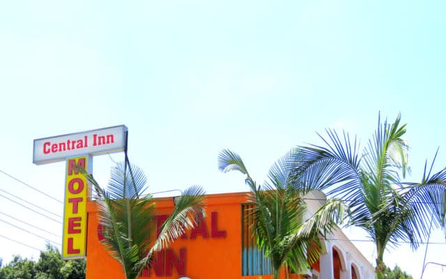 Central Inn Motel on 41 Street